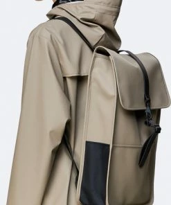 Aanbiedingen 🌟 Rains Rugzak Taupe Unisex - One Size 😀 -A-journal shop 396x840