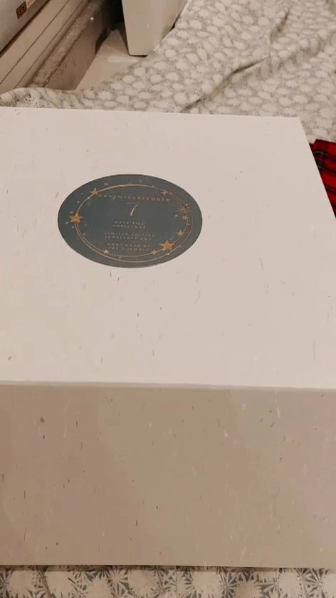 Nieuw 👍 Pat's Jewels Adventskalender 20220 - Adventskalender Vrouwen - Adventskalender Sieraden - Goud ✔️ 3 Nieuw 👍 Pat's Jewels Adventskalender 20220 - Adventskalender Vrouwen - Adventskalender Sieraden - Goud ✔️ - Afbeelding 2