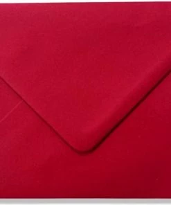 Beste Verkoop 😀 Cards & Crafts 100 C6 Enveloppen - Rood - 162x114mm - 110 Grams - 16,2x11,4cm - Gegomde Puntklepsluiting 😉