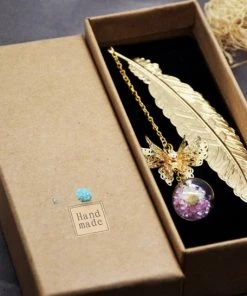 Nieuw ๐งจ Merkloos Luxe Boekenlegger Gouden Veer Met Vlinder Hanger - Bladwijzer - Boekenleggers - Bookmark ๐