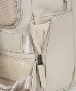 Nieuw 🤩 New Rebels® Harper - Rugtas - Beige - Waterbestendig - 13.31312108 - 9L - 28x8x38cm - Rugzak / 🎒 Backpack 🎉 -A-journal shop 550x550 546