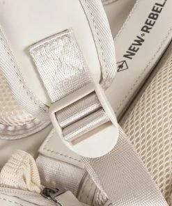 Nieuw 🤩 New Rebels® Harper - Rugtas - Beige - Waterbestendig - 13.31312108 - 9L - 28x8x38cm - Rugzak / 🎒 Backpack 🎉 -A-journal shop 550x550 548