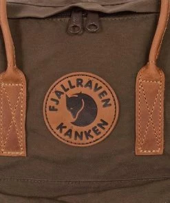 Goedkoop 🛒 Fjallraven Fjällräven Kånken No. 2 Laptop 15" Unisex Rugzak - Dark Olive 🔥 16 Goedkoop 🛒 Fjallraven Fjällräven Kånken No. 2 Laptop 15" Unisex Rugzak - Dark Olive 🔥 -A-journal shop 550x550 702