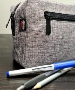 Coupon 💯 Sports Active Etui Jongens - Etui Meisjes - Etui Voor School - Unisex - Lichtgrijs 🤩 -A-journal shop 550x749