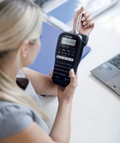 Begroting π₯° Brother PT-H110 Labelprinter Thermo Transfer 180 X 180 DPI π 7 Begroting π₯° Brother PT-H110 Labelprinter Thermo Transfer 180 X 180 DPI π -A-journal shop 550x825